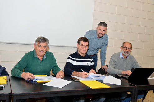 Réunion de l'assemblée des petits porteurs à Joze