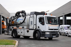 Garage des véhicules au site de Riom